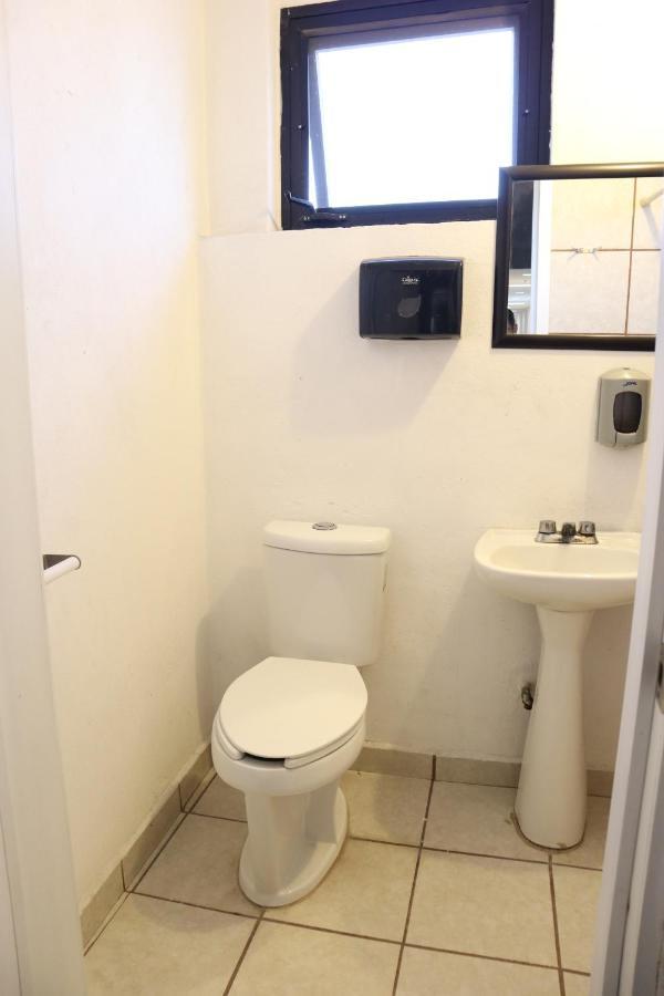 Отель Hostal Purisima Сан-Франциско-дель-Ринкон Экстерьер фото